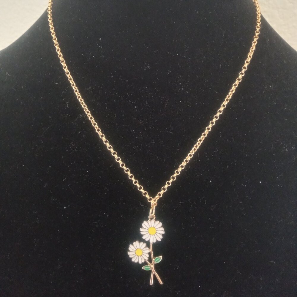 Flower necklace